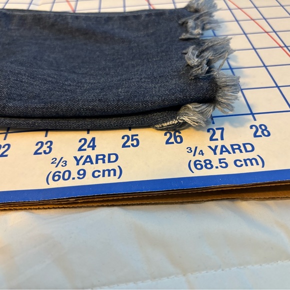 Just Black Straight Leg Jeans – Distressed Raw Hem- Size 29 - Picture 3 of 15